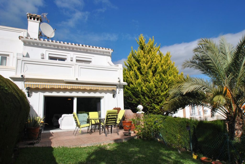 Townhouses for Sale in Calahonda