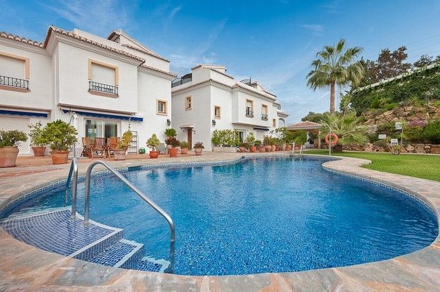 Townhouses for Sale in El Chaparral Townhouses for Sale in El Chaparral