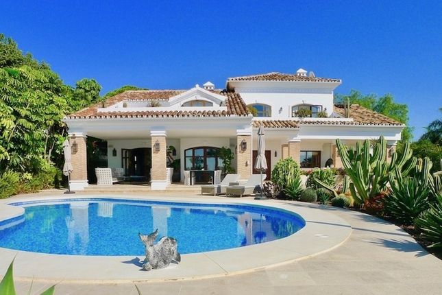 Villas for sale in El Rosario